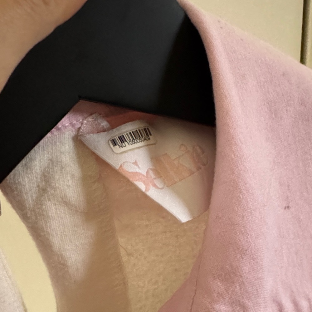 Selkie Pink and Cream Top with Lace Collar - Picture 3 of 7